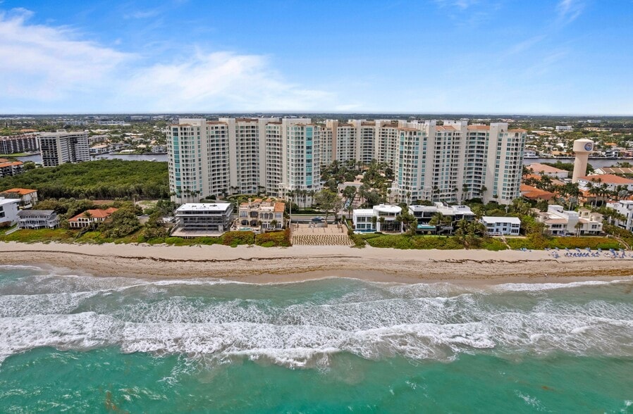 3723 S Ocean Blvd, Highland Beach, FL à vendre - Aérien - Image 2 de 4