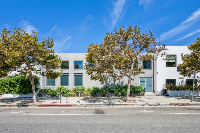 Plus de détails pour 11609 W Pico Blvd, Los Angeles, CA - Bureau à louer