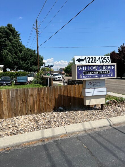 1247 N Midland Blvd, Nampa, ID à louer - Autre - Image 3 de 4