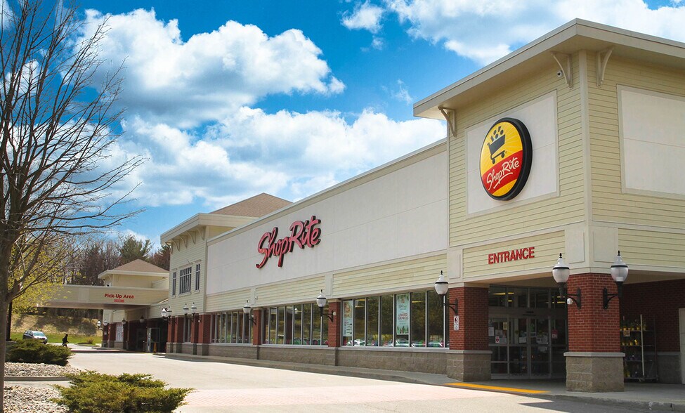 41 Vista Blvd, Slingerlands, NY à louer - Photo du bâtiment - Image 2 de 12