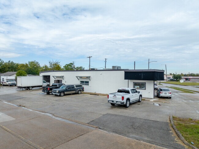 More details for 1520 Shaver St, Pasadena, TX - Retail for Sale