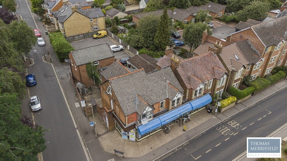 107-111 Hollow Way, Oxford for sale - Interior Photo - Image 3 of 4