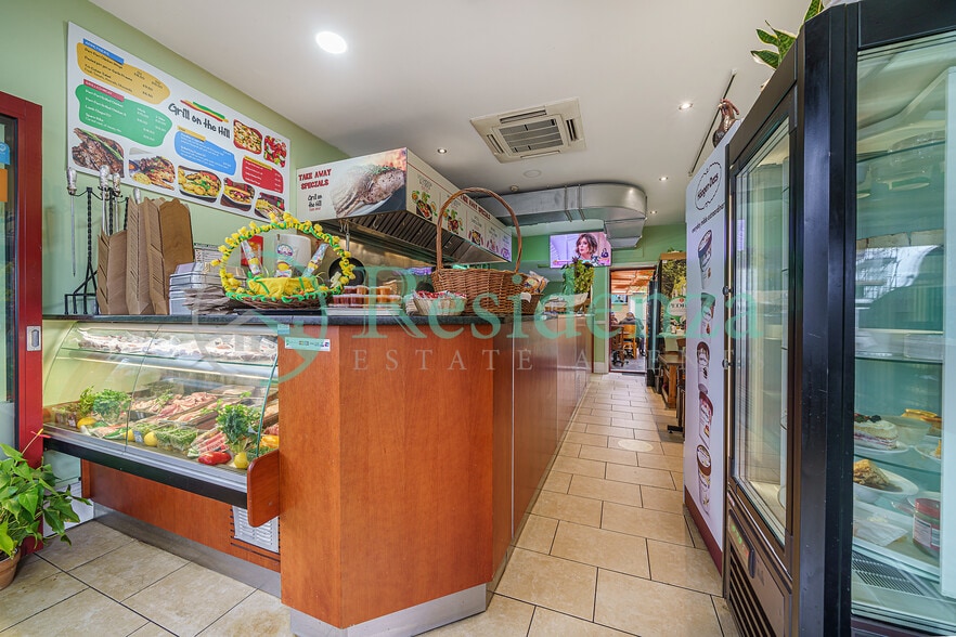 89-89A Lavender Hl, London for lease - Building Photo - Image 3 of 10