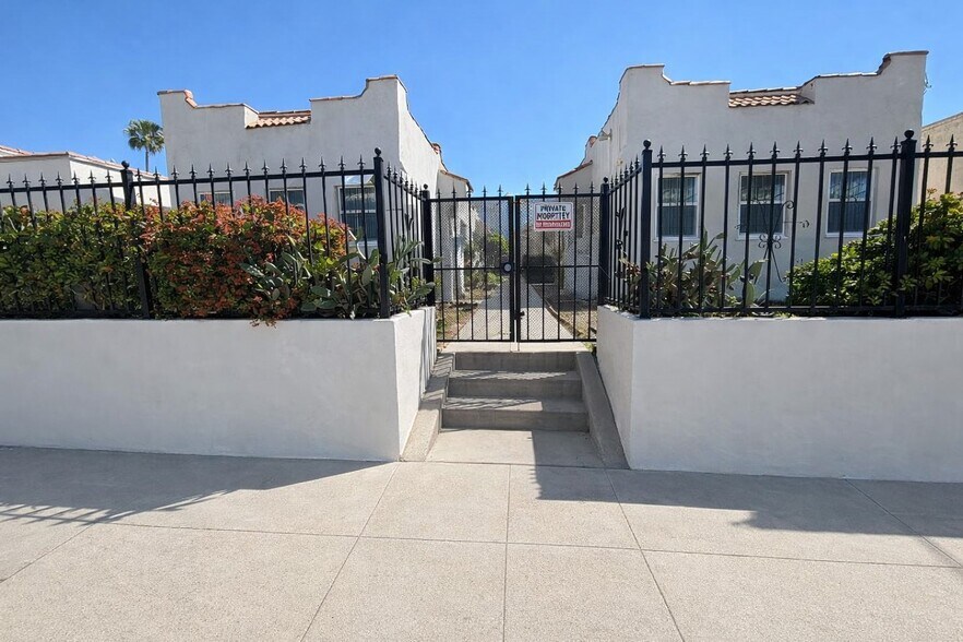 1246-1248 N Kenmore Ave, Los Angeles, CA à vendre - Photo du bâtiment - Image 2 de 8