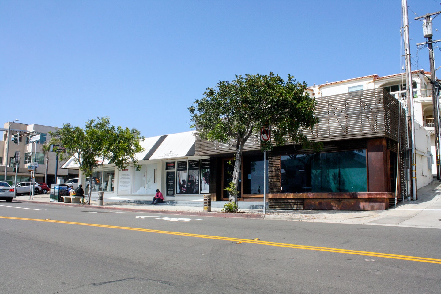 2118 Highland Ave, Manhattan Beach, CA for lease Building Photo- Image 1 of 5