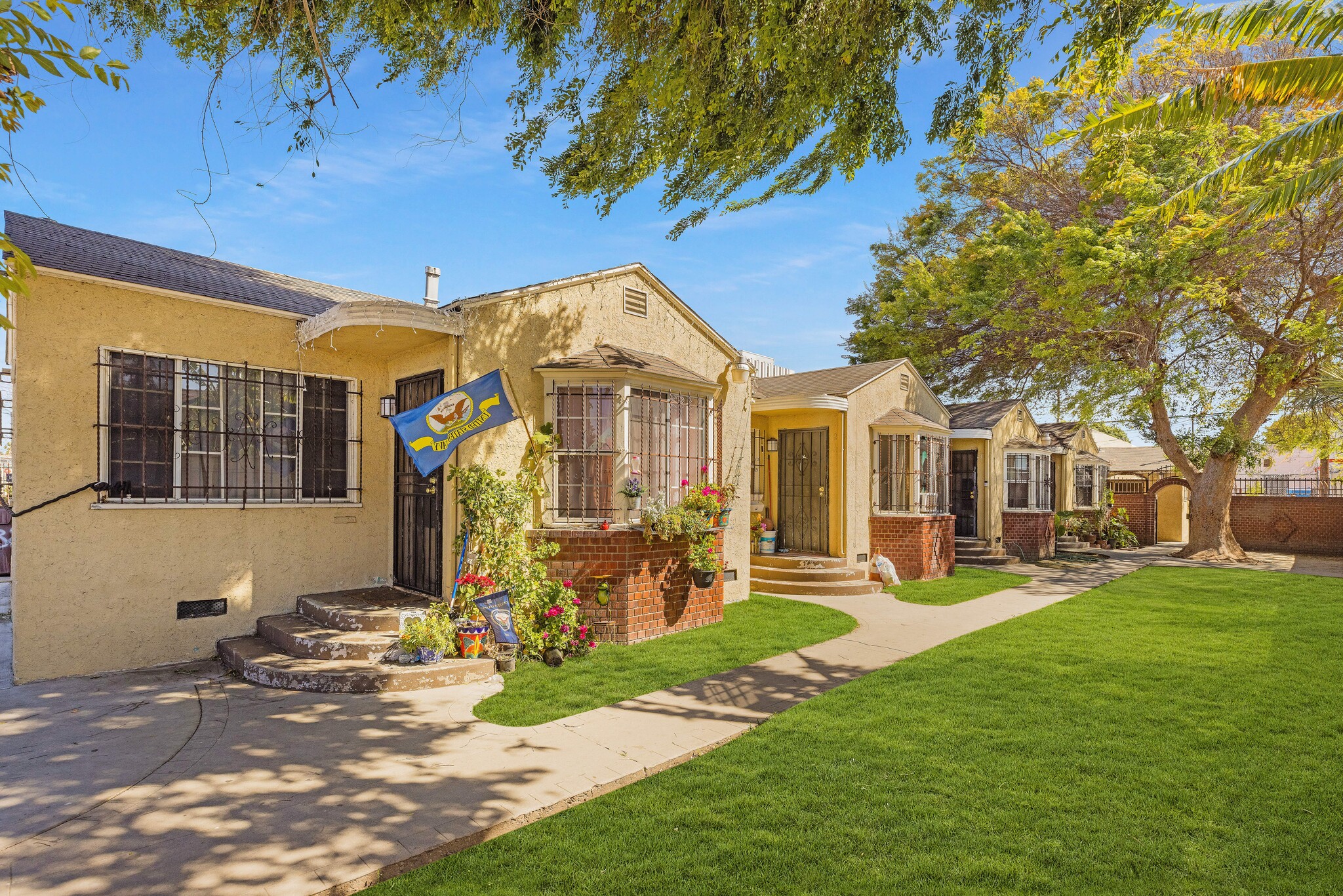 338 W Magnolia St, Compton, CA for sale Primary Photo- Image 1 of 1