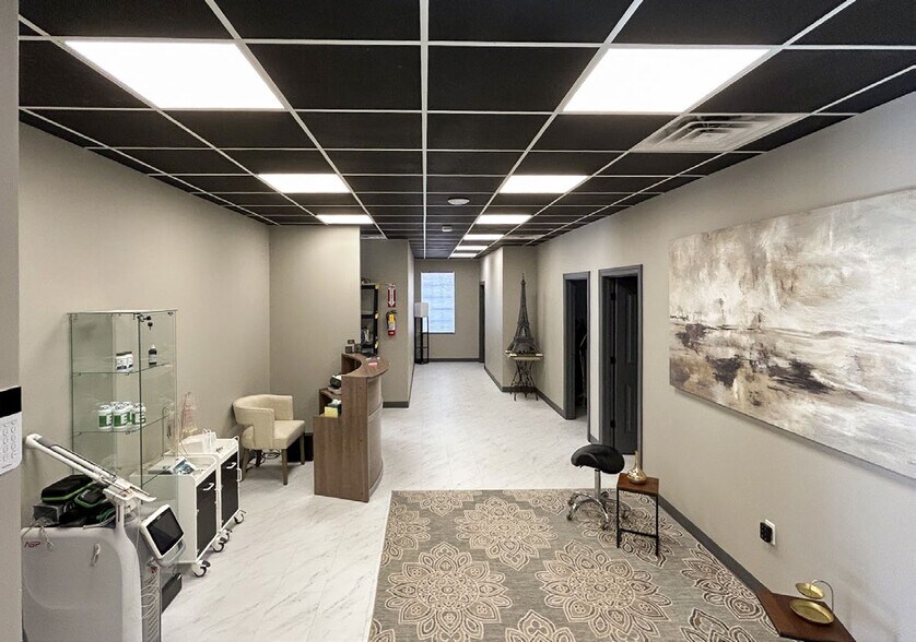 3750 S Lindbergh Blvd, Sunset Hills, MO à vendre - Photo intérieure - Image 3 de 7