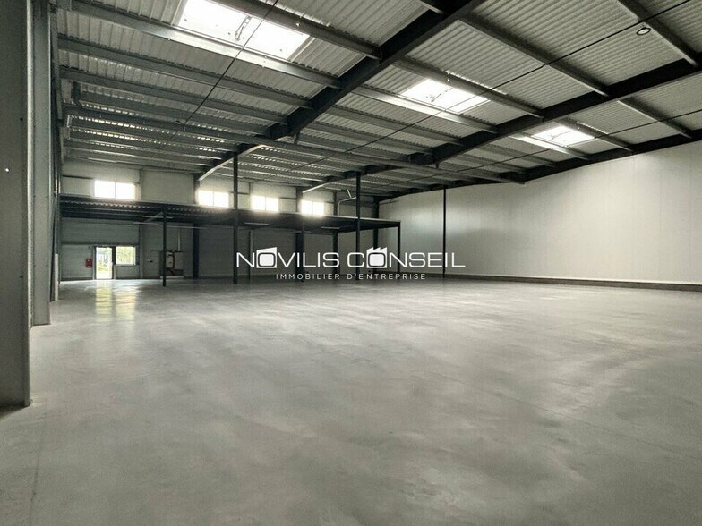 Flex in Bruguières for lease - Building Photo - Image 3 of 9