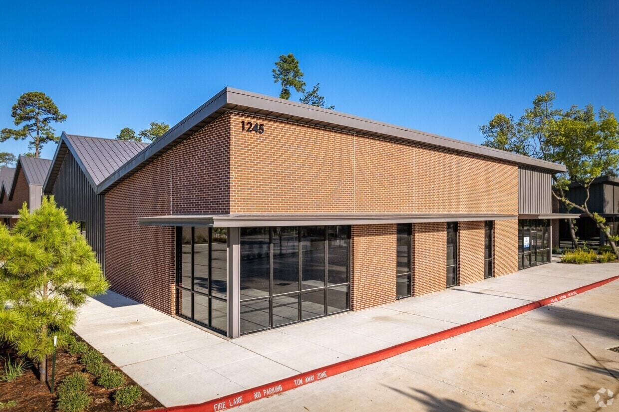 1259 Grand Central Blvd, Conroe, TX à louer Photo intérieure- Image 1 de 4