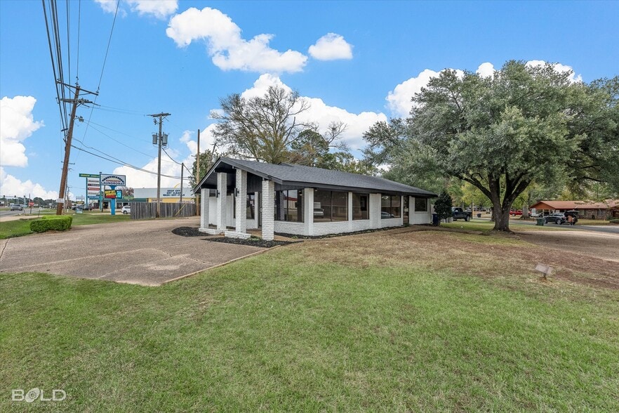 9099 Mansfield Rd, Shreveport, LA for sale - Building Photo - Image 3 of 55