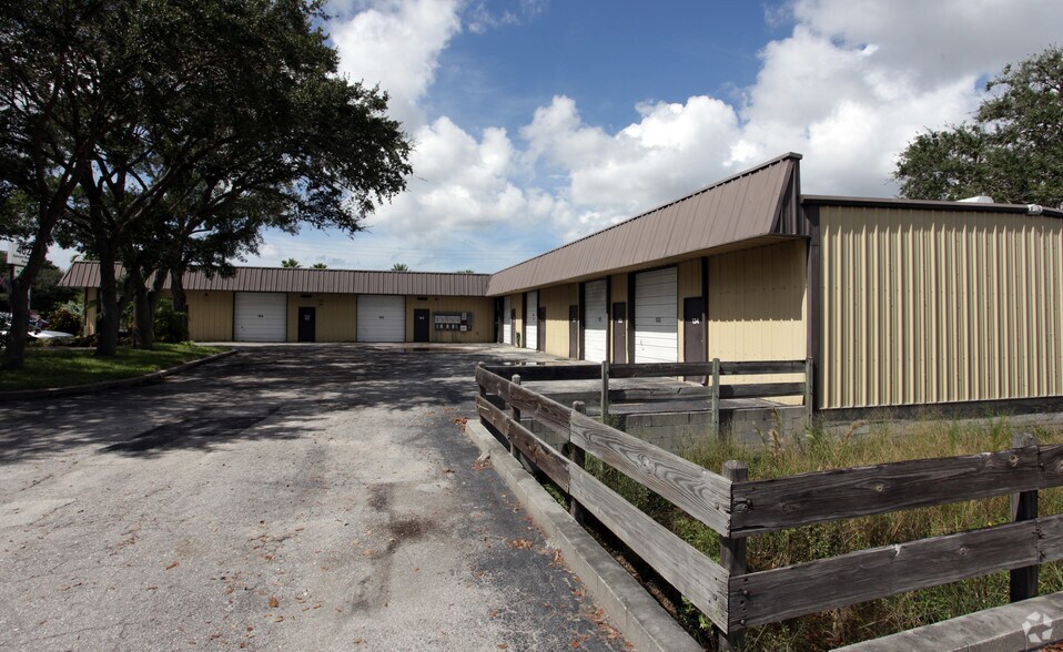 4023 Sawyer Rd, Sarasota, FL à louer - Photo du bâtiment - Image 2 de 2