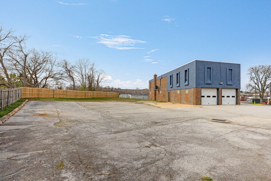 2207 Saint James Church Rd, Wilmington, DE à louer - Photo du bâtiment - Image 3 de 5