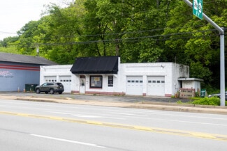 More details for 200 Freeport St, New Kensington, PA - Retail for Sale