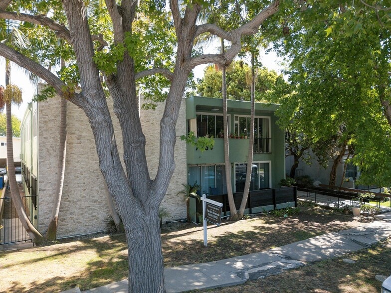 7736 Paseo del Rey, Venice, CA for sale - Building Photo - Image 3 of 32