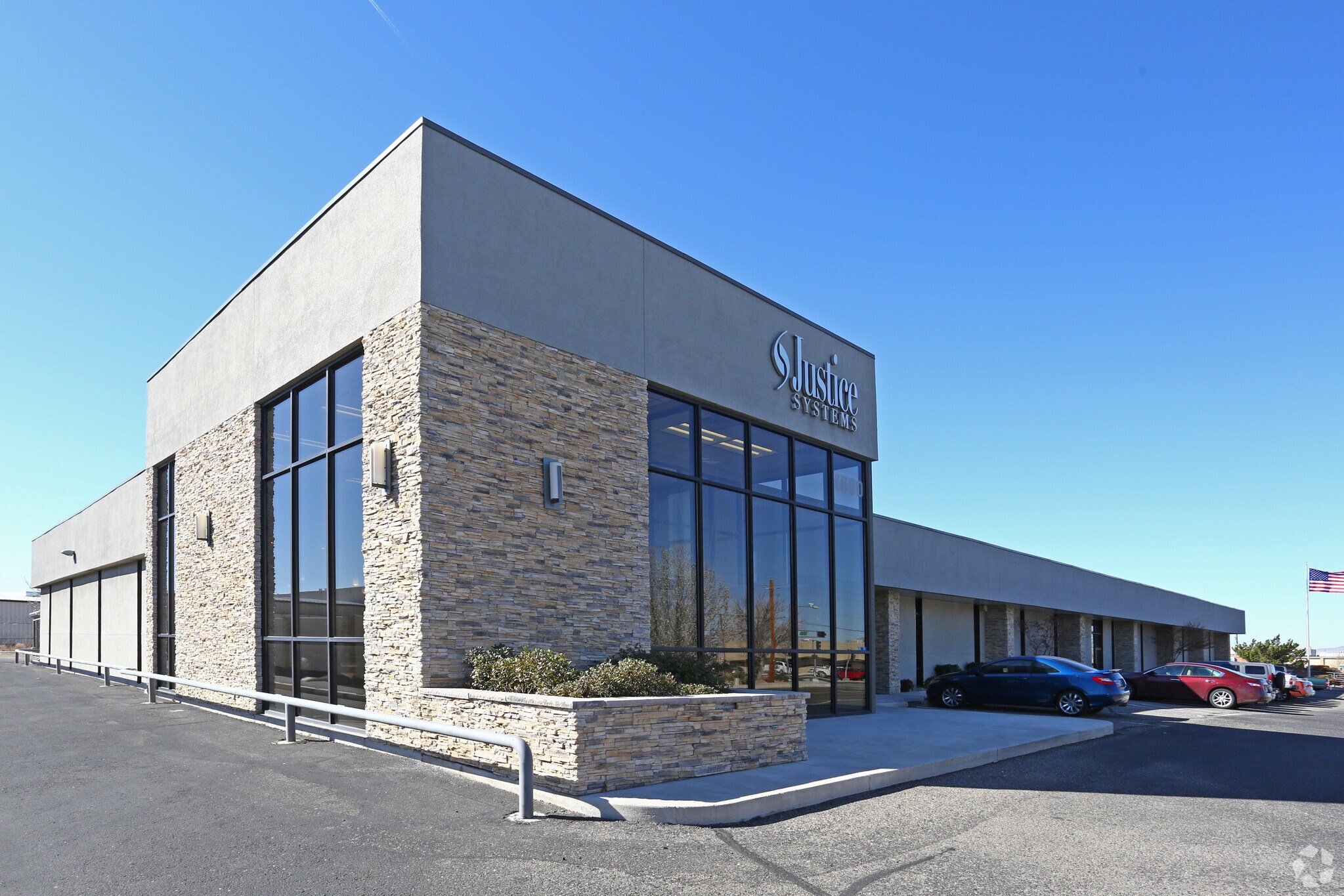 4600 Mcleod Rd NE, Albuquerque, NM à vendre Photo du bâtiment- Image 1 de 1