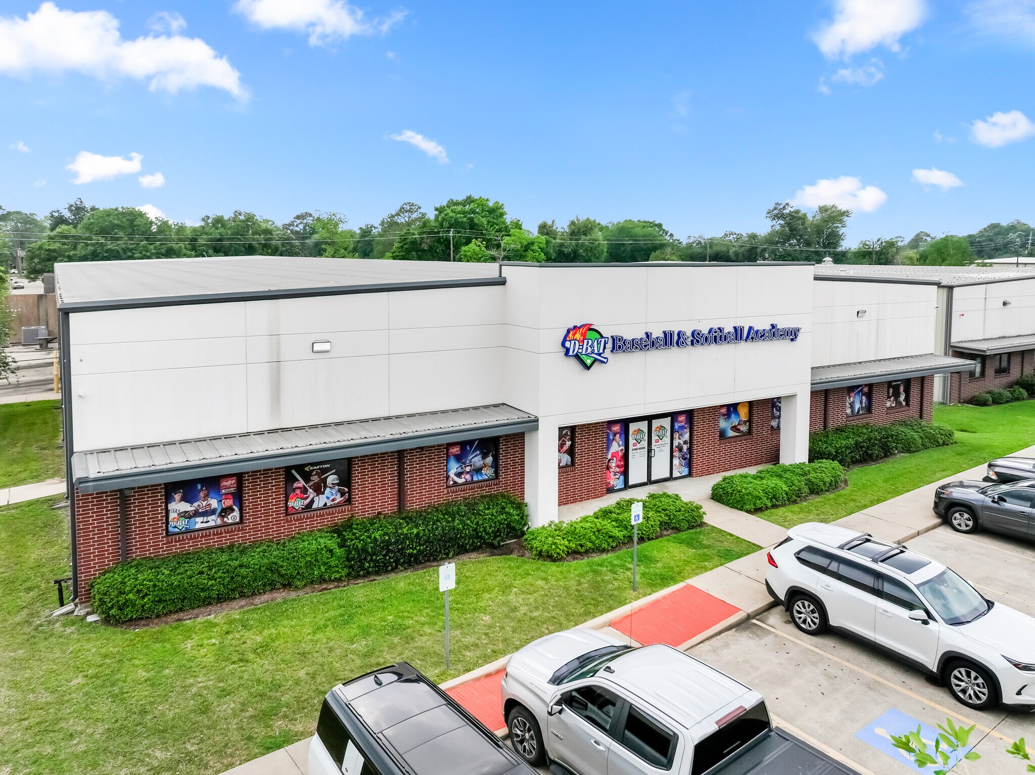 11821 S Sam Houston Pky W, Houston, TX à vendre Photo du bâtiment- Image 1 de 12