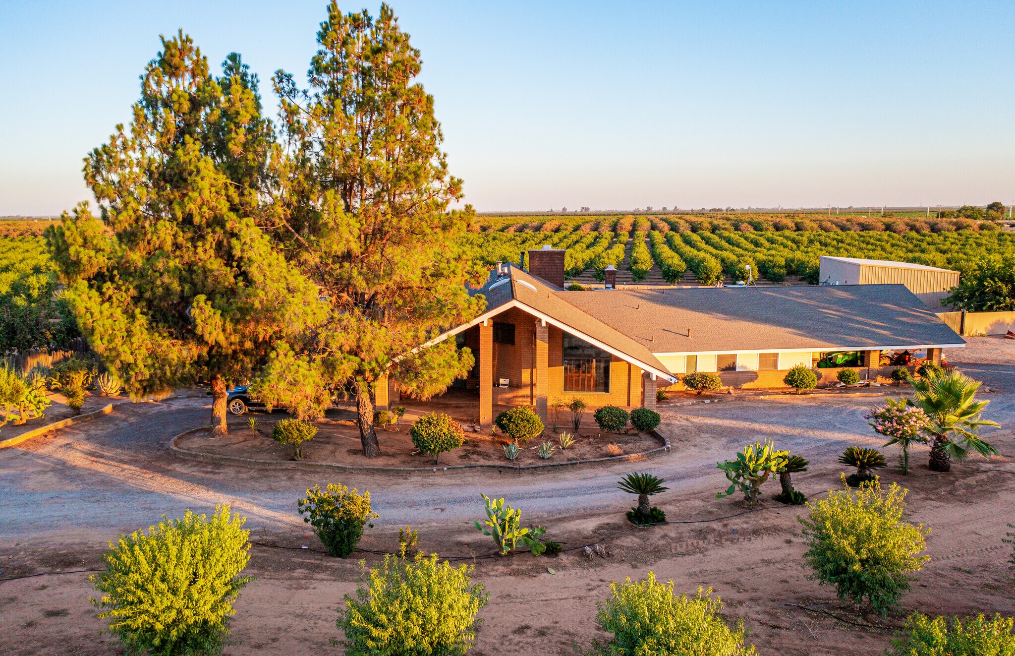 33588 Avenue 12, Madera, CA for sale Primary Photo- Image 1 of 38