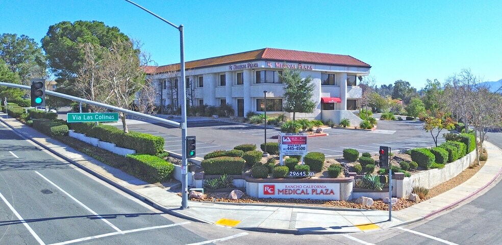 29645 Rancho California Rd, Temecula, CA à louer - Photo du bâtiment - Image 1 de 11