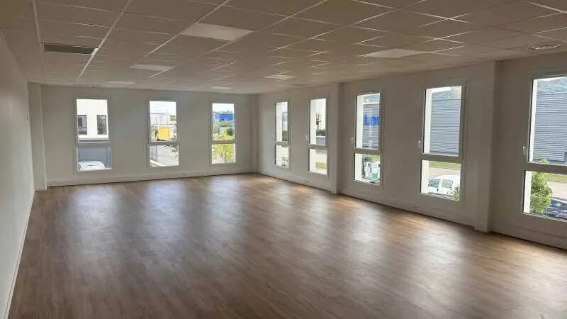 Industriel dans Genay à louer - Photo intérieure - Image 3 de 5