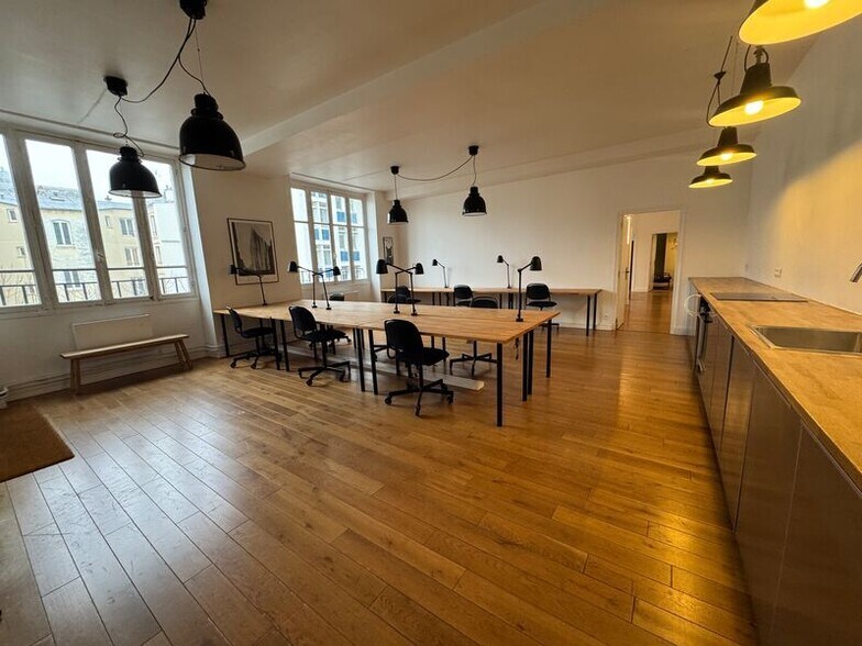 59 Rue De L'Ourcq, Paris for lease - Interior Photo - Image 2 of 6