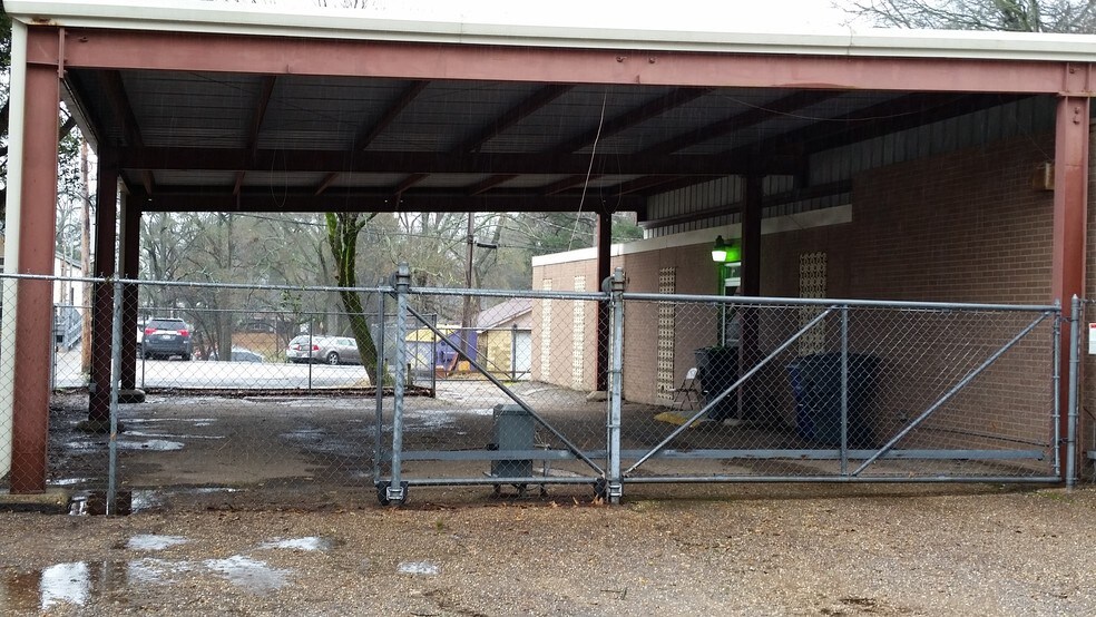 809 College St, Shreveport, LA for sale - Building Photo - Image 2 of 13