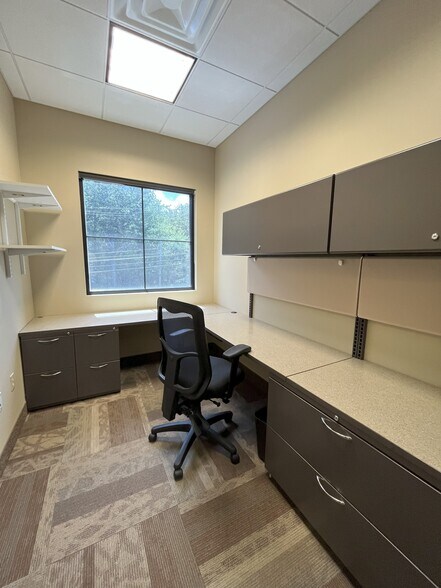 189 N Main St, Middleton, MA à louer - Photo du bâtiment - Image 3 de 11