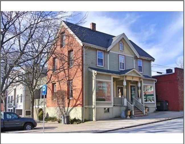 Plus de détails pour 3-5 E Foster St, Melrose, MA - Bureau à louer