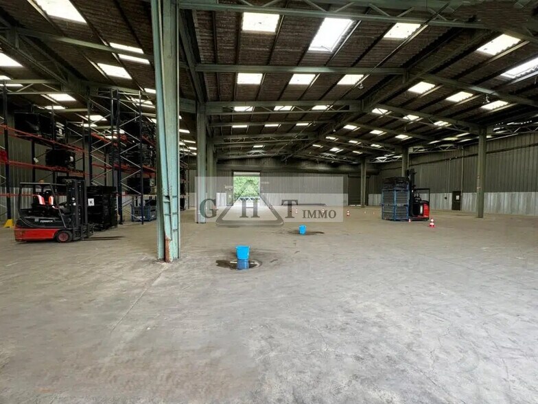 Bureau dans Viry-Châtillon à louer - Photo intérieure - Image 1 de 5