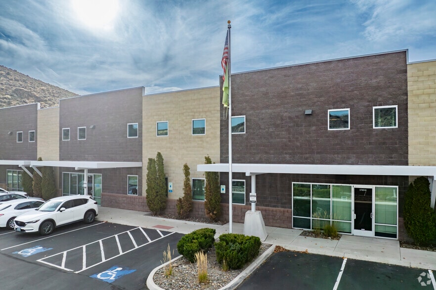 3760 Barron Way, Reno, NV for lease - Building Photo - Image 3 of 5