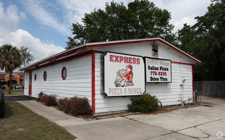 7307 103rd St, Jacksonville, FL for sale - Primary Photo - Image 1 of 1