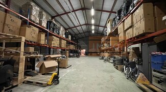 Plus de détails pour Plusieurs types d'espaces à louer