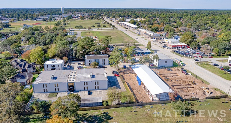 10603 Grant Rd, Houston, TX à vendre - Photo du bâtiment - Image 1 de 22