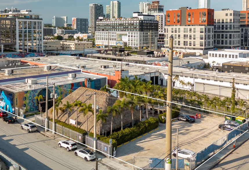 2129 NW 1st Ct, Miami, FL for sale - Building Photo - Image 2 of 4