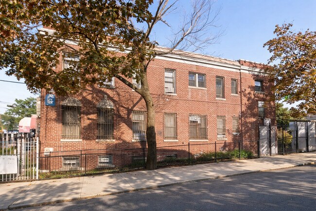 More details for 55-19 Metropolitan Ave, Ridgewood, NY - Multifamily for Sale