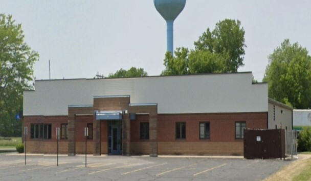 500 Cherry Ave, Oconto Falls, WI for lease Building Photo- Image 1 of 7