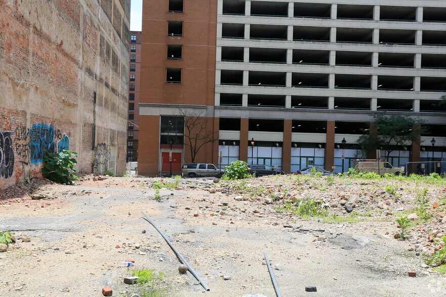 325 W Baltimore St, Baltimore, MD for lease - Building Photo - Image 2 of 4