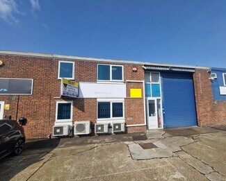 Plus de détails pour Fitzherbert Rd, Portsmouth - Industriel à vendre