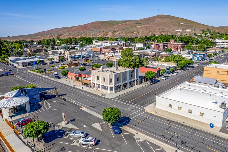 114 1/2 1st Ave NW, Ephrata, WA for lease - Aerial - Image 1 of 6