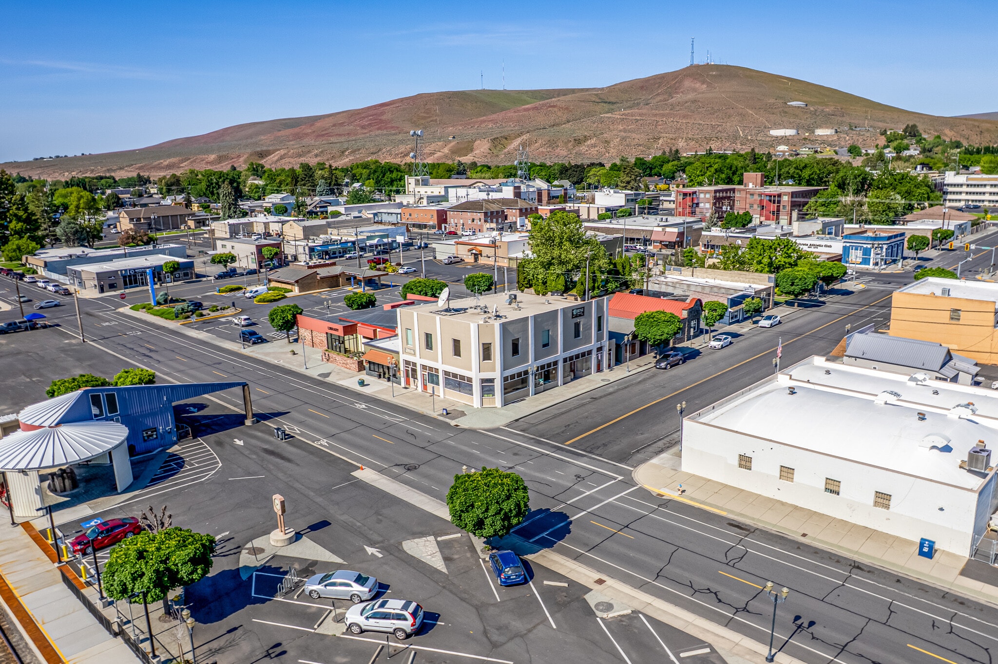 114 1/2 1st Ave NW, Ephrata, WA for lease Aerial- Image 1 of 7