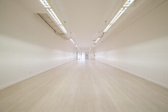 2842-2912 Colorado Ave, Santa Monica, CA for lease Interior Photo- Image 1 of 2