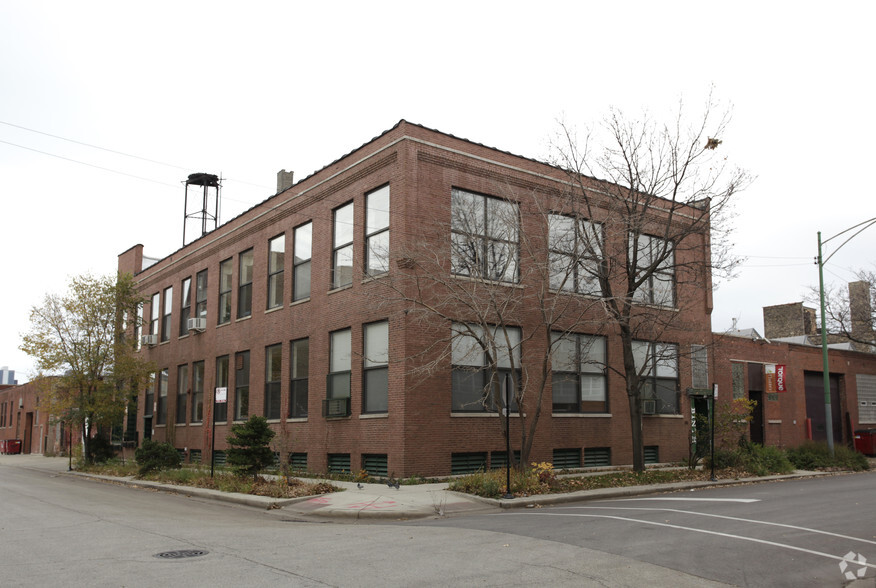 1517 W Carroll Ave, Chicago, IL for lease - Building Photo - Image 3 of 14