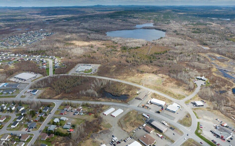 Queensway & Park Street, Grand Falls-windsor, NL à vendre - Photo du bâtiment - Image 1 de 2