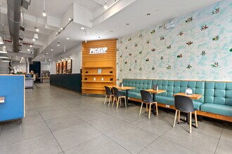 18 E 23rd St, New York, NY à louer Photo du bâtiment- Image 2 de 6