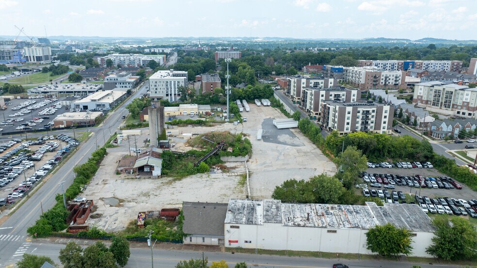 501 Crutcher St, Nashville, TN à vendre - Photo du bâtiment - Image 3 de 12