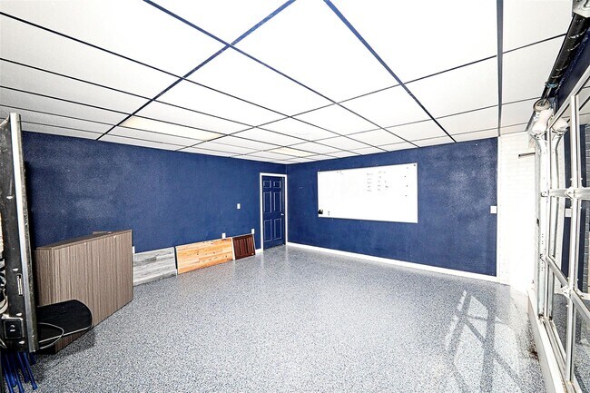 More details for 406 W Wise St, Bowie, TX - Industrial for Sale