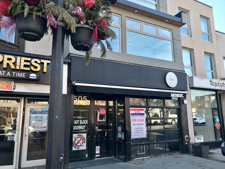 505 Danforth Ave, Toronto, ON à vendre - Photo du bâtiment - Image 1 de 1