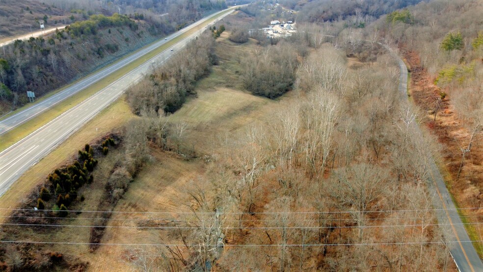 England Hill, Catlettsburg, KY à vendre - Photo du bâtiment - Image 2 de 22