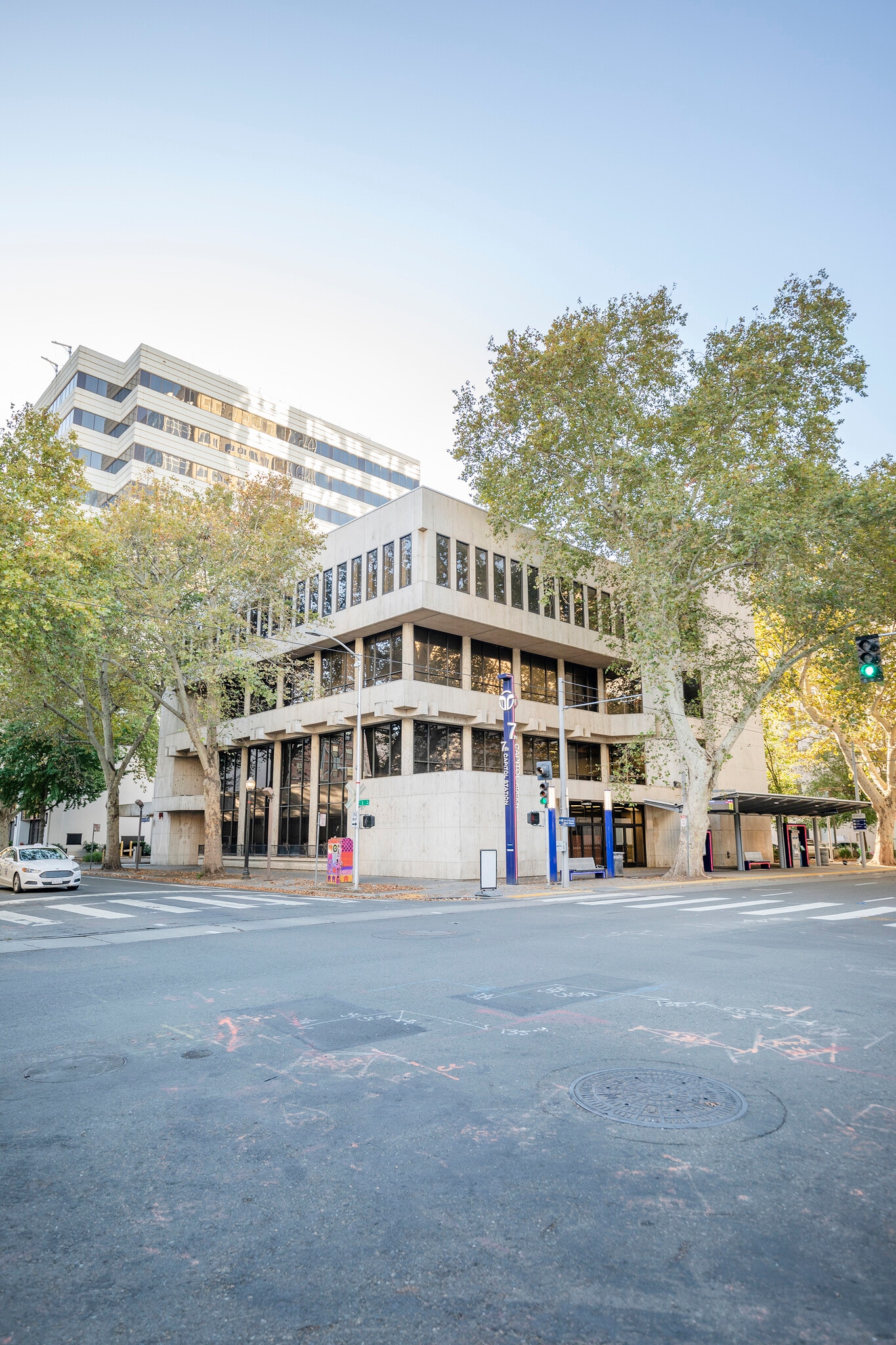 700 L St, Sacramento, CA à louer Photo du bâtiment- Image 1 de 18
