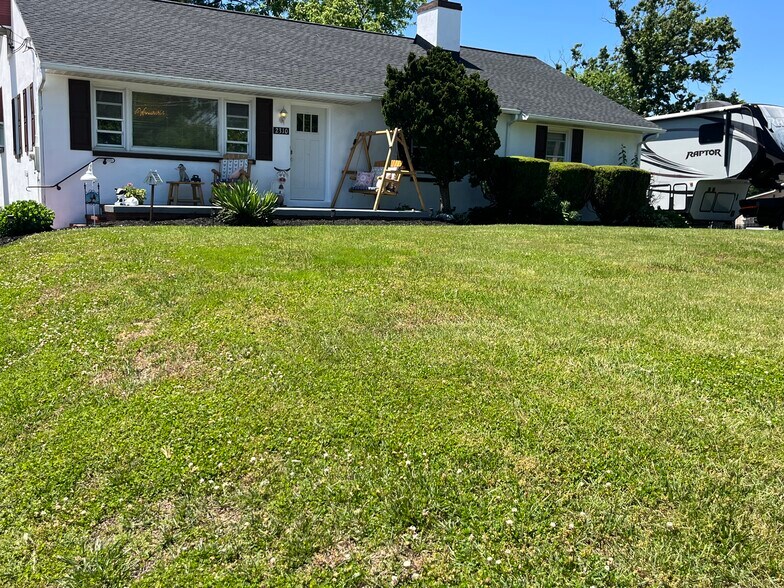 2310 Rock Spring Rd, Forest Hill, MD à vendre - Photo du bâtiment - Image 3 de 25