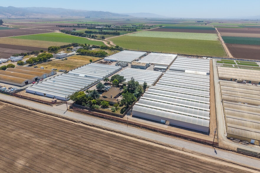 23940 Potter Rd, Salinas, CA for sale - Building Photo - Image 3 of 11